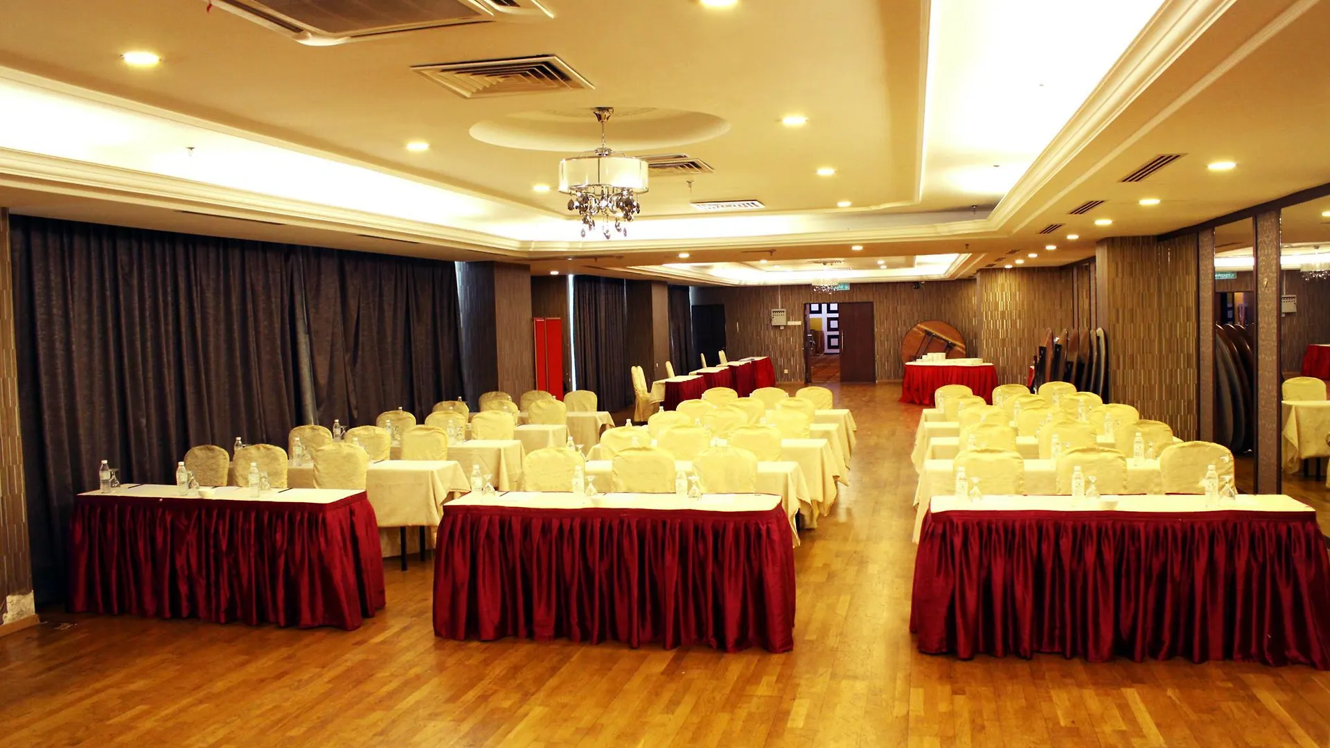 Kinta Riverfront Hotel & Suites Ipoh