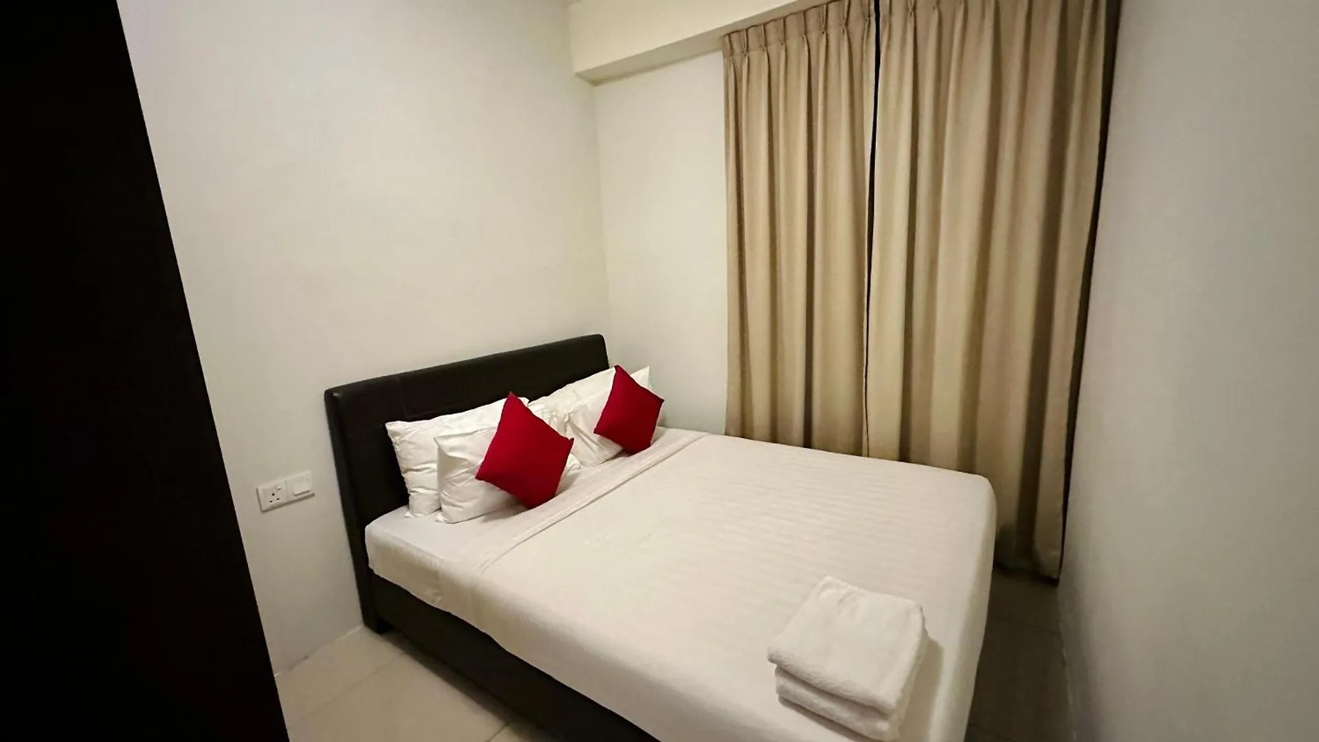 Kinta Riverfront Hotel & Suites contacts