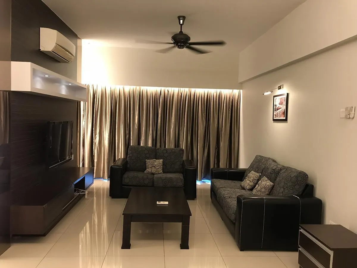 Kinta Riverfront Hotel & Suites Ipoh 4*,